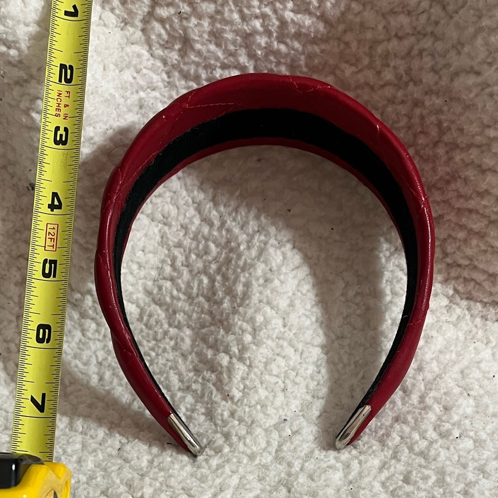 CHANEL Red Quilted Hair Accessory Rare Vintage - Picture 6 of 13